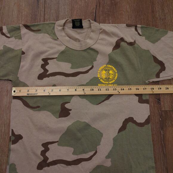 VTG Machinist and Aerospace Workers Adult Medium Shirt Camo Jet Plane Gun USA - Picture 8 of 10